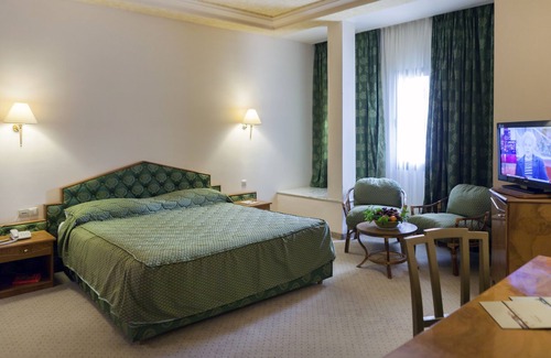 Douz Hotel | El Mouradi Douz