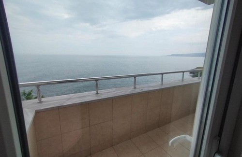 Akcaabat Apartment | El navras apartmen