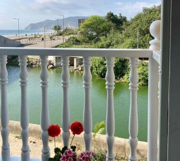 Puerto Lopez Bed & Breakfast | El Nido Boutique B&B