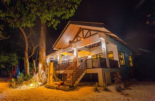 Barangay Buena Suerte Villa | El Nido Water Front