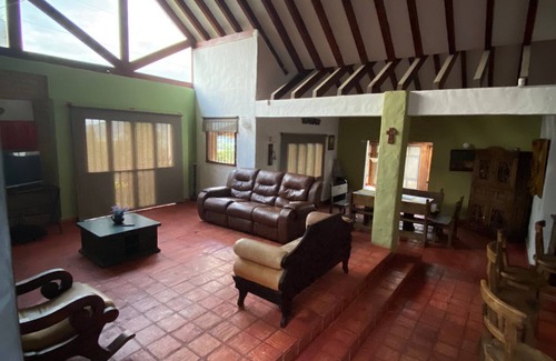 Tunja Cottage | El Paraiso country house. 7 min from downtown paipa.