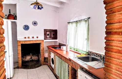 Campo-Nubes Cottage | El Patio Andaluz