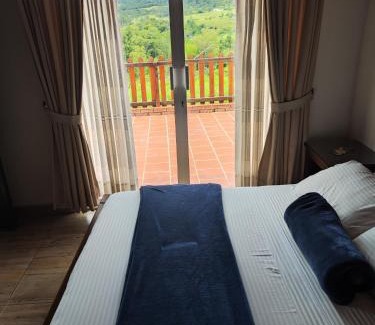 Guadalupe House | El portal de Don luis