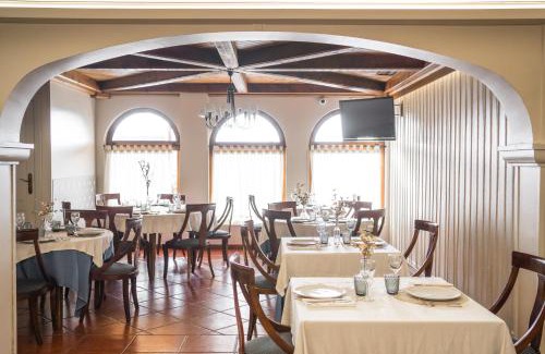 Vecinos House | El Porton de la Huebra