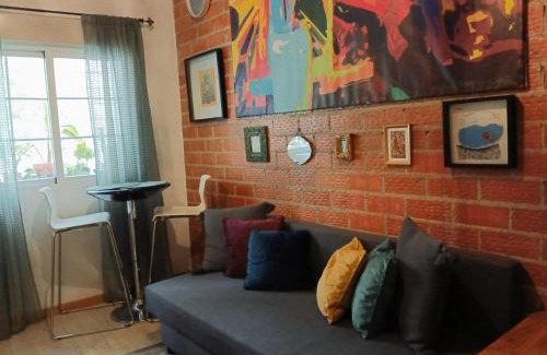 Puente de Vallecas Apartment | El Pozo-Villalobos Suite
