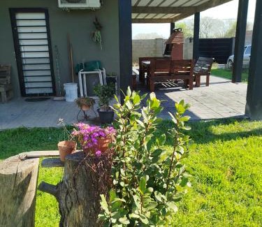 Tristan Suarez House | El rancho de la familia
