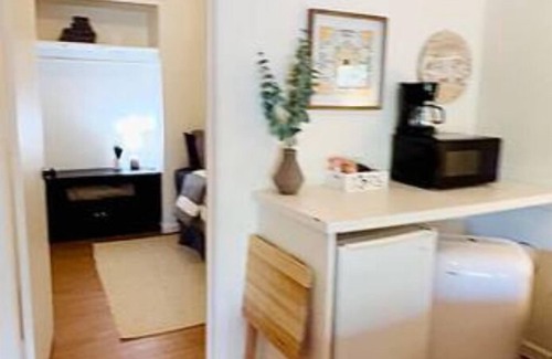 Oracle Cabin | El Rancho Robles