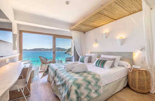 Cala Sant Vicente Hotel | El Somni Ibiza Dream Hotel by Grupotel