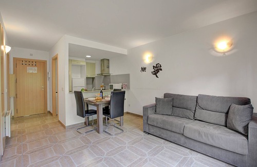 El Tarter Apartment | El Tarter Mountain Ski Vacation Rental, El Tarter, Andorra