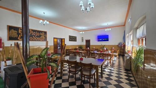 Rio Mayo Hotel | El Viejo