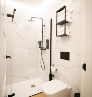 Logrono City Centre Apartment | El Vino y sus Musas Industria