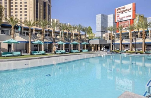 Las Vegas Condo | Elara, a Hilton Grand Vacations Club - 1 Bedroom