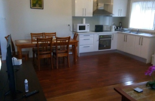 Sanctuary Point Apartment | Elatos Apartment