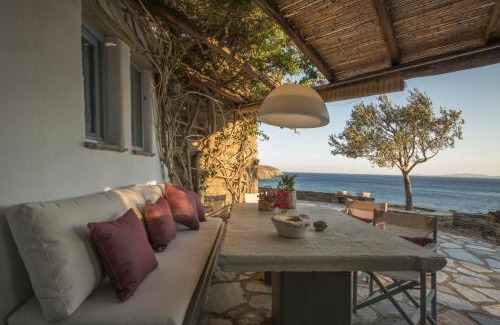 Exomvourgo House | Elayio Houses