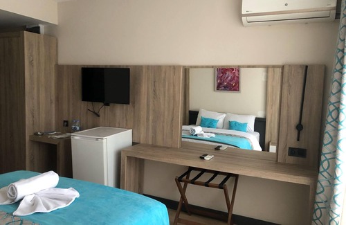 Sivrice Hotel | Elazığ Mavigöl Otel