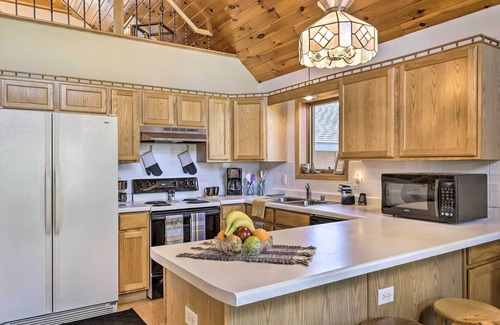 Elcho Cabin | Elcho Escape w/Private Dock on Post Lake!
