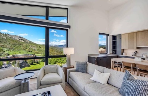 Snowmass Village Condo | Electric Pass Lodge 502