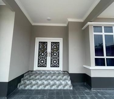 Kampung Alor Masam House | Eleeya Guest House