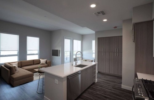 Mountain View Condo | Elegant 1BR Condo at Anton Ladera with Outdoor Pool