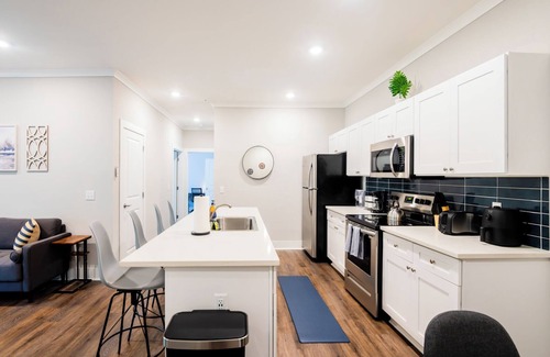 Port Wentworth Apartment | Elegant 2-bedroom apartment with AC, fitness, pool - C