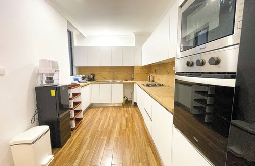 Bole Apartment | Elegant 3Br 4Ba Oasis in heart of Downtown Addis Ababa