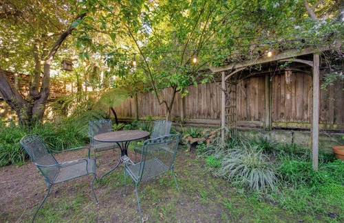 Dolores Heights Apartment | Elegant and Spacious Castro Flat
