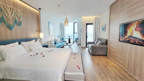 Ha Long Apartment | Elegant Apartment Alacarte Hạ Long
