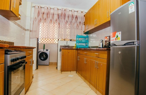 Ruaka House | ELEGANT ART DECO APARTMENT WITH FREE WIFI & NETFLIX