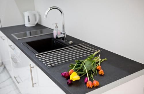 Wesoła Zachod Apartment | Elegant City Center Zyblikiewicza 14