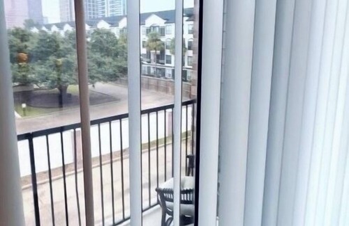 Uptown Apartment | Elegant Cozy Luxury Lives Here, steps away from the Galleria Mall. Best Location
