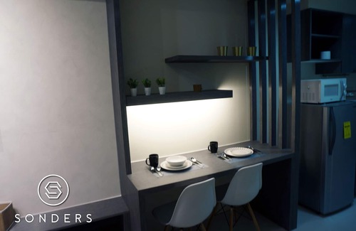 Ortigas Center Condo | Elegant Designer Studio at The Currency
