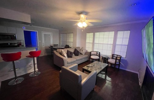 North Druid Hills Apartment | Elegant Luxurious 2 BD SUITE