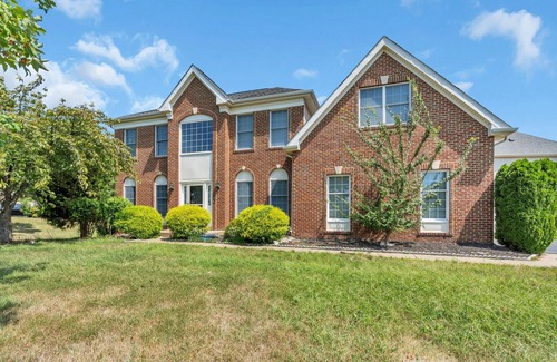 Ashburn House | Elegant & Luxurious 6BD+Office loaded and More
