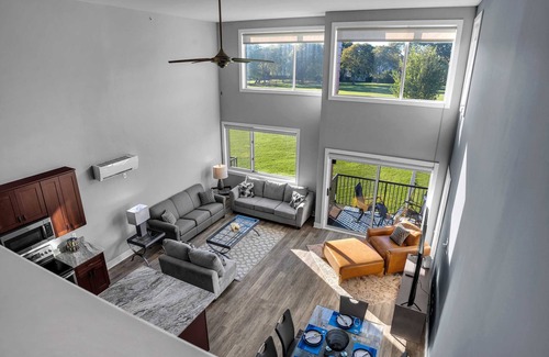 Birmingham Apartment | Elegant Parkside Retreat