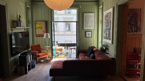 Vika Apartment | Elegant & Quiet Apartment in Historic House - Prime Location in Oslo West