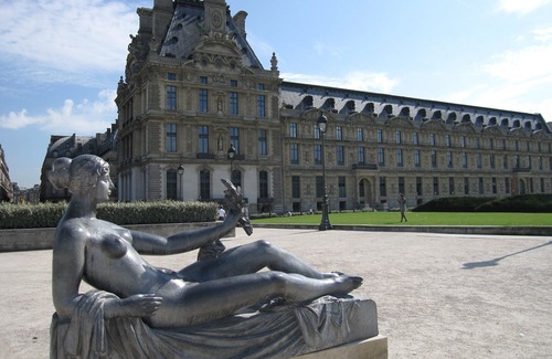 Palais-Royal Apartment | Elegant studio in Palais- Royal Monument, next to Le Louvre