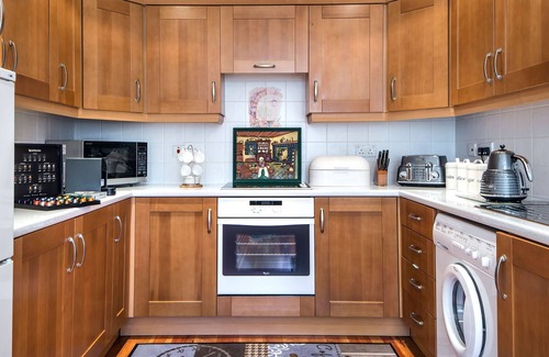 Killybegs House | ★ Elegant & Stylish in the Heart of Killybegs ★