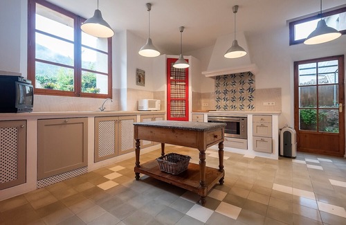 S'Arxiduc House | Elegant townhouse with private pool