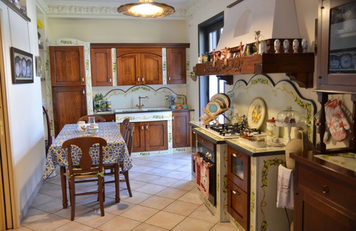 Mascalucia Villa | Elegant Villa with swimming pool.