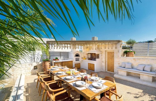 Violi Charaki Villa | Elegant Villa with pool, hot tub & breathtaking sea views