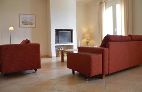 Cabris Villa | Elegant Villa with Pool, Cabris