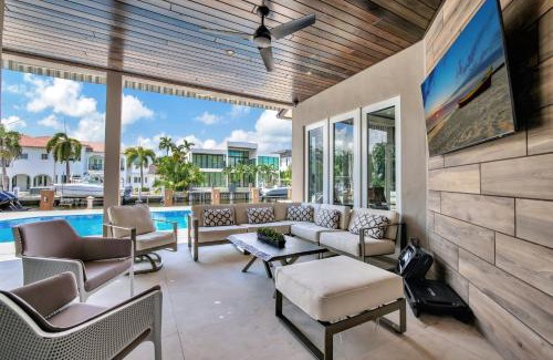 Las Olas Isles House | Elegant Waterfront Estate 6BR- 6.5BA