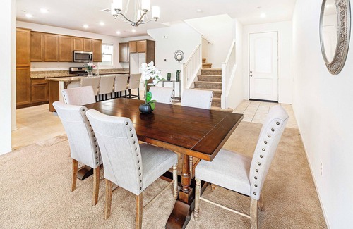 Rialto House | Elegant Woodcrest Retreat: Your Perfect Getaway Awaits in Style! #41339