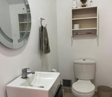 La Aurora Villa | Elegante casa en Guayaquil con seguridad privada