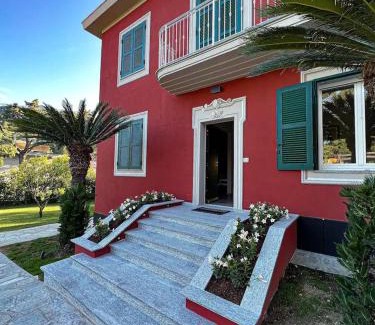 San Lorenzo della Costa Villa | Elegante Villa Giardino + Posteggio privato