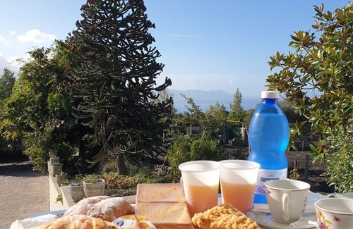 Trecase House | Elegante Villa Posta tra i Percorsi del Parco Nazionale del Vesuvio