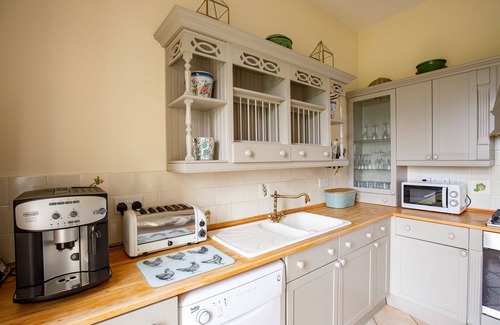 Ebrington Cottage | Elegantly presented Queen Anne period holiday home - The Garden House