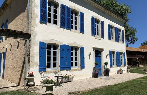 Samadet House | Elegantly Spacious Chateau for large groups