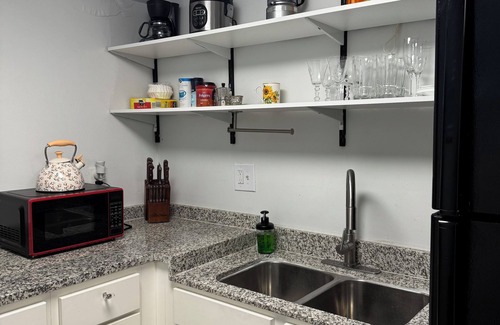 Jacksonville Apartment | Elegua's little house