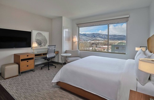 Basalt Hotel | Element Basalt - Aspen